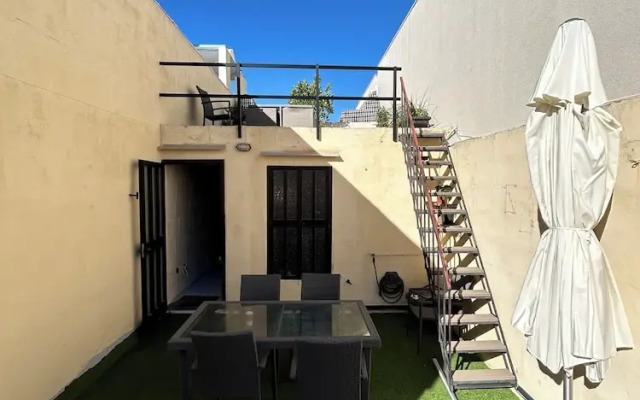 Central House in Sliema with PrivatePool