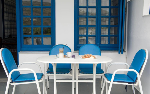 Erato Apartments