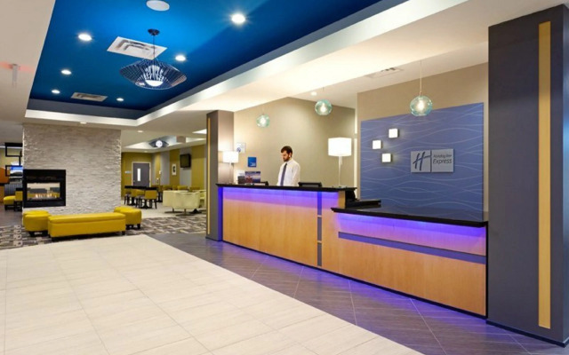 HOLIDAY INN EXP STES BATAVIA D by IHG