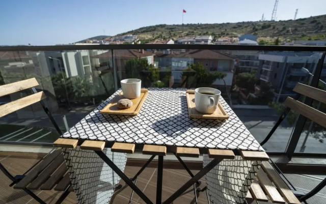 Ayayorgi̇ Homes & Hotels