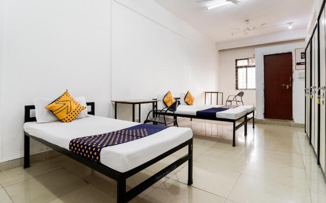 Raj Service Apartments by OYO Rooms