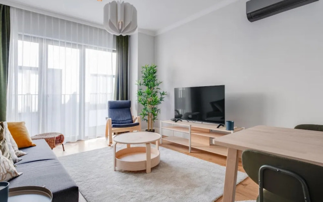 Modern Flat 5 min to Metro on Istiklal Avenue