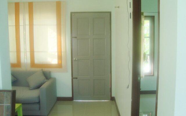 PS 35 Apartment