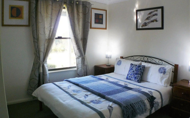 Protea Farm Cottages