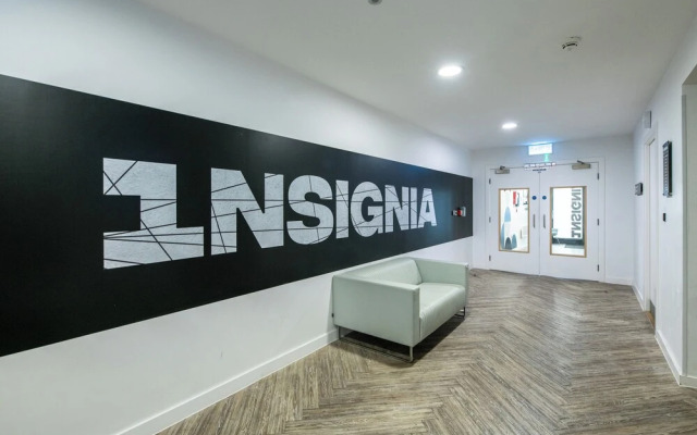 Insignia Aparment