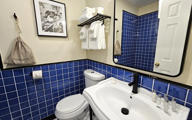 The Hotel Laurel at Seneca