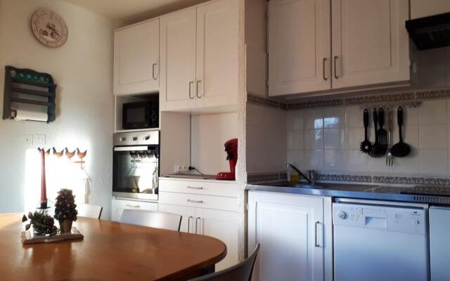 Apartment With one Bedroom in Arâches-la-frasse, With Wonderful Mounta
