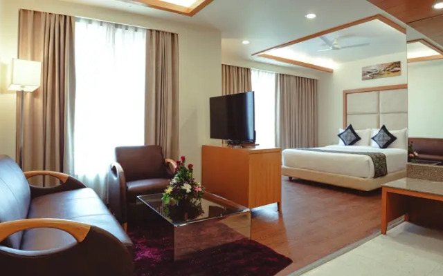 Ramee Tarang Hotel Indore