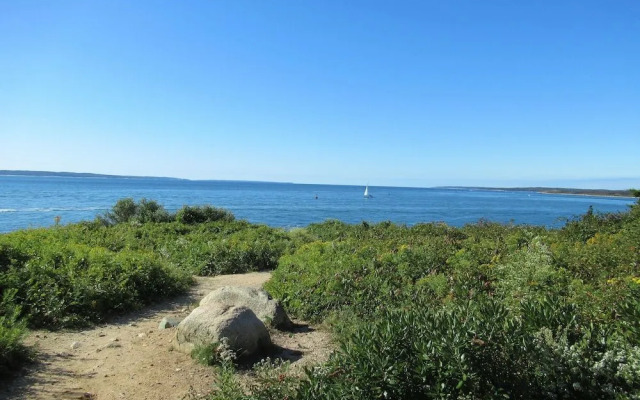 Falmouth Heights Motor Lodge