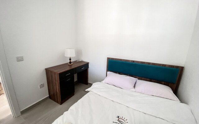 One bed Room Apartment Paradise Beach Front in Nice Residence