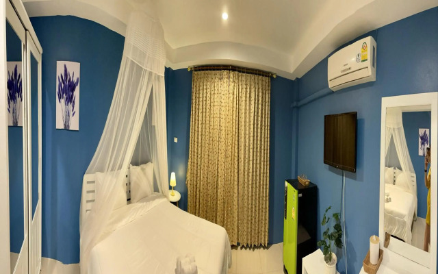 Be Rich Hotel