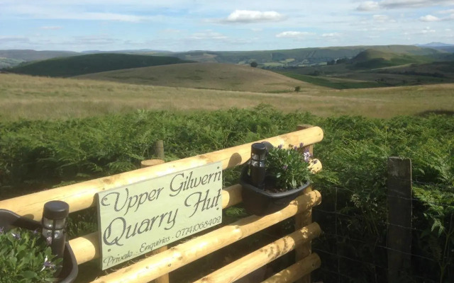 Upper Gilwern Quarry Hut
