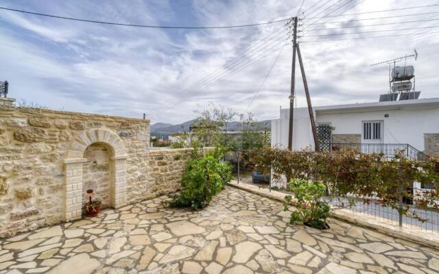 Skountakis House