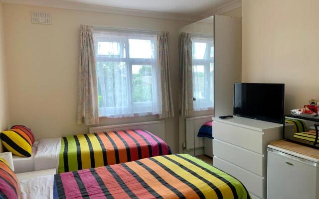 Gladstone Park Guest House