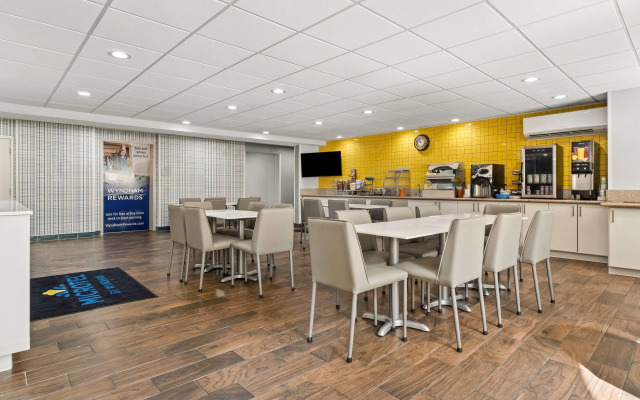 Microtel Inn & Suites by Wyndham Salisbury