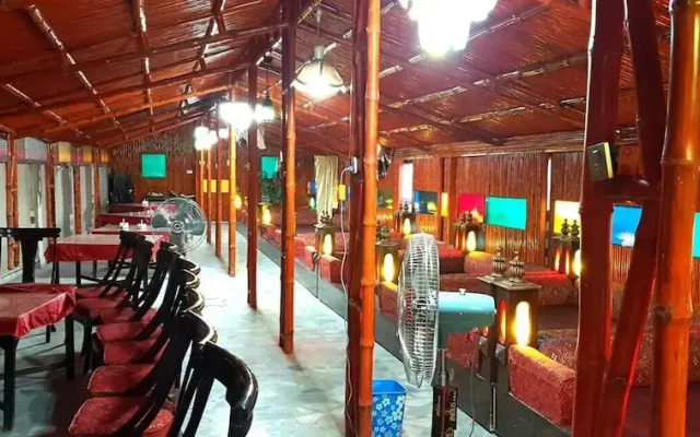 Hotel Spogmay & Kehkeshan Restaurent