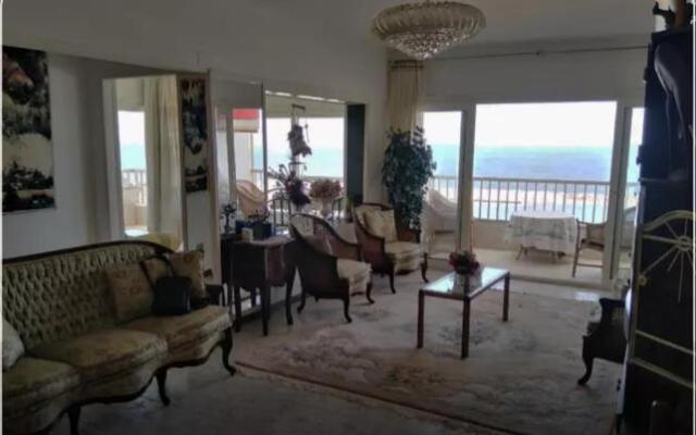 Alex apartment