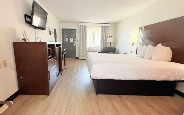 Ramada by Wyndham San Antonio Near SeaWorld/Lackland AFB