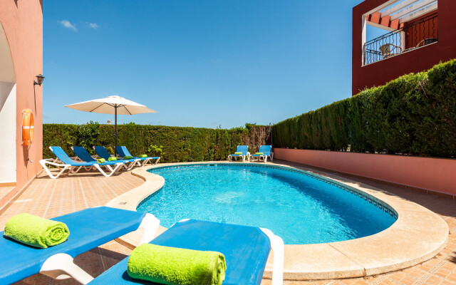 Villas Cala Galdana 2 - Fuschia