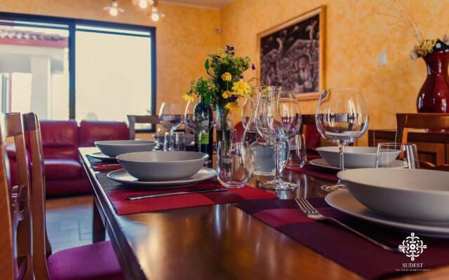 Villa Clara - Country Retreat