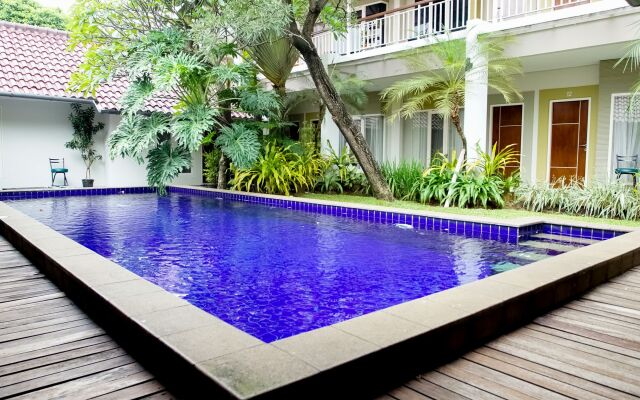 Topaz Guest House