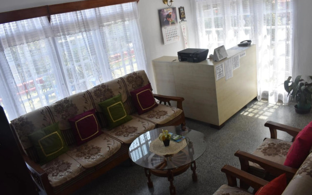 Fairlawns Guesthouse