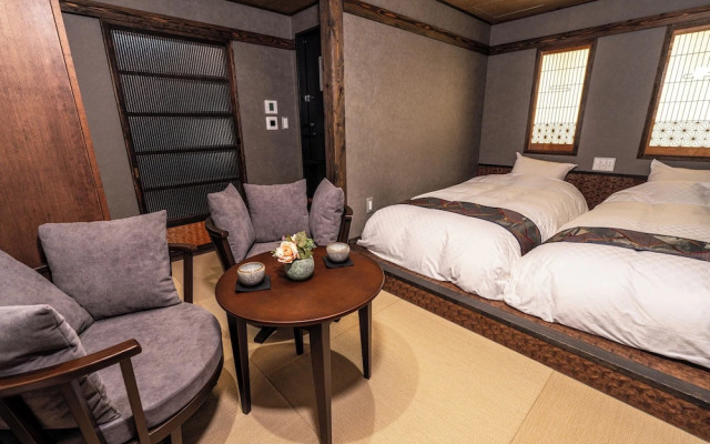 Kyoto no Yado Gion no Tsuki