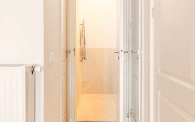 Equipped apartment incenter of Amsterdam