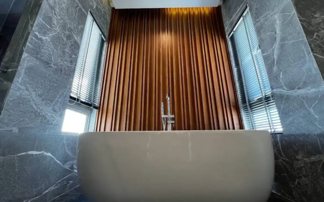Elite Atoll Luxury Villas Phuket