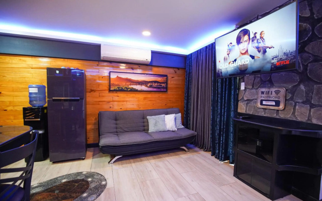 CLOCKWORKORANGE Luxury Suites