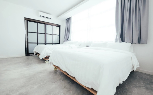 White Loft Hotel – Guest Rooms – Alor Gajah