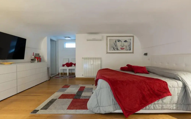 3160 Dolce Suite by Barbarhouse
