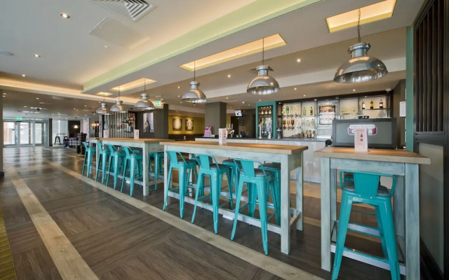 Premier Inn Leeds Cc - Whitehall Road