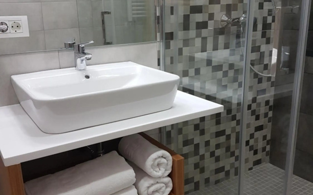 YMY Boutique Residence