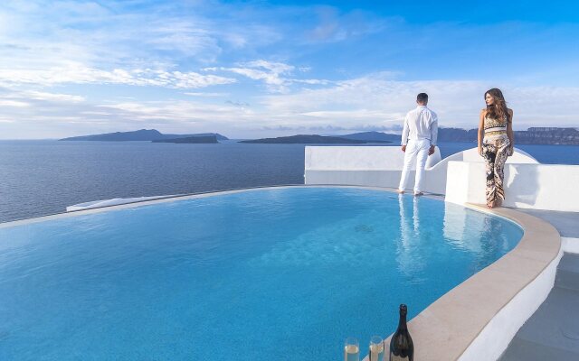 Grand Ambassador Santorini Hotel