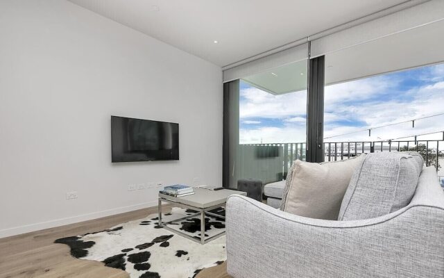 QV Brand New City Apartment - 815