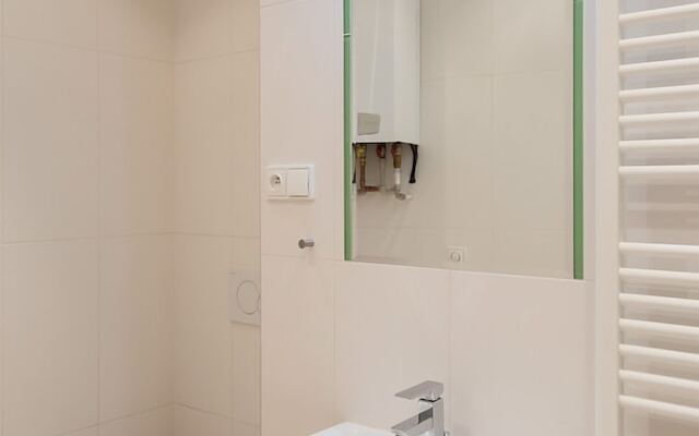 Apartment for 10 Guests Top Center of Prague