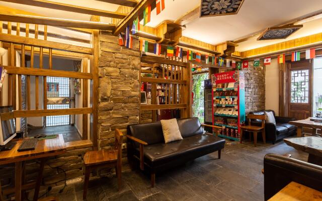 Zhangjiajie Destination Youth Hostel
