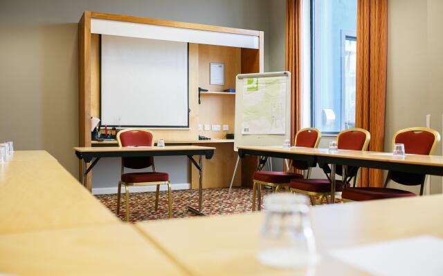 Holiday Inn Express Antrim by IHG
