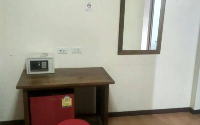 Phuket IYH Express Hostel