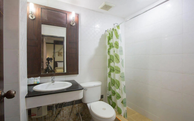 OYO 255 The Ocean Hotel Patong