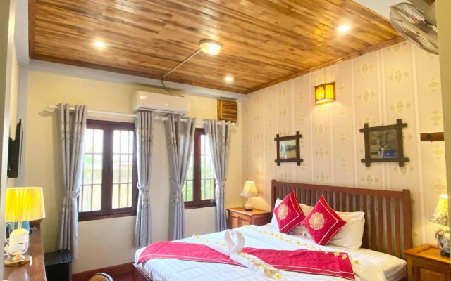 Lao Lu Lodge
