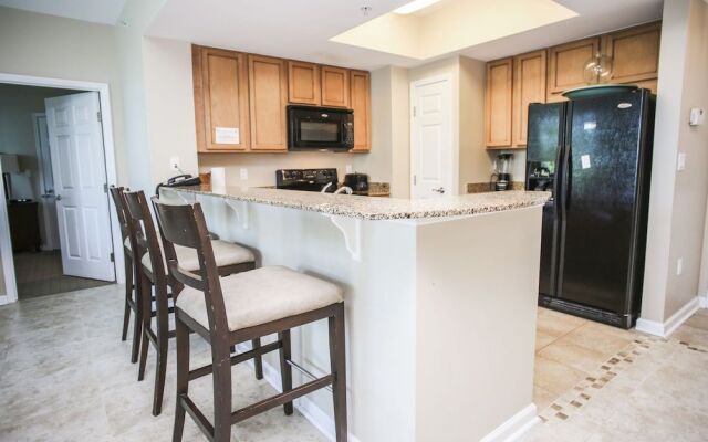 The Palms of Destin Resort by Panhandle Getaways