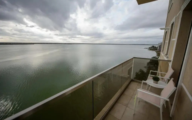 Solid House Residence Mamaia