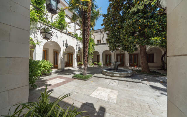 Nizhnaya Oreanda Hotel