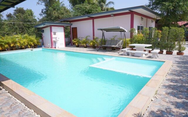 Porjai Resort Uthai Thani