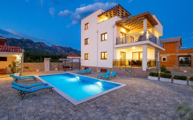 Villa Grandioza Zadarvillas