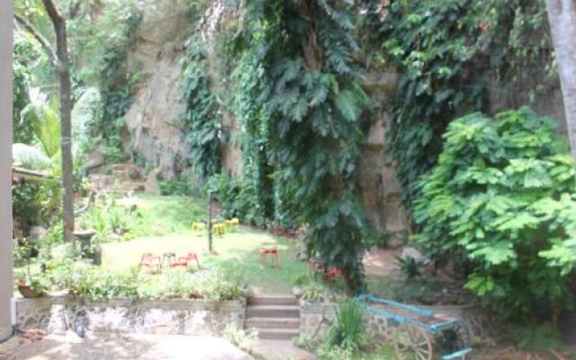 Grand Rockland Hotel