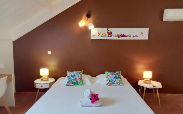 Ti Punch Appartement pied dans l'eau avec piscine