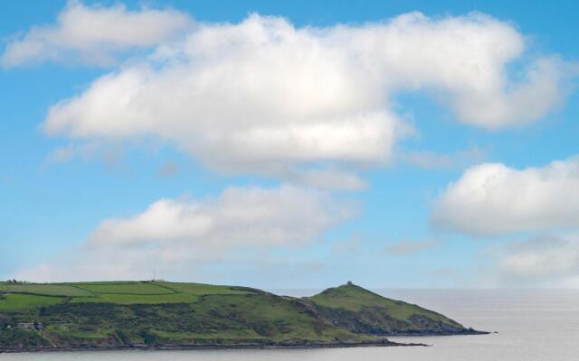 Whitsand Bay Lodge
